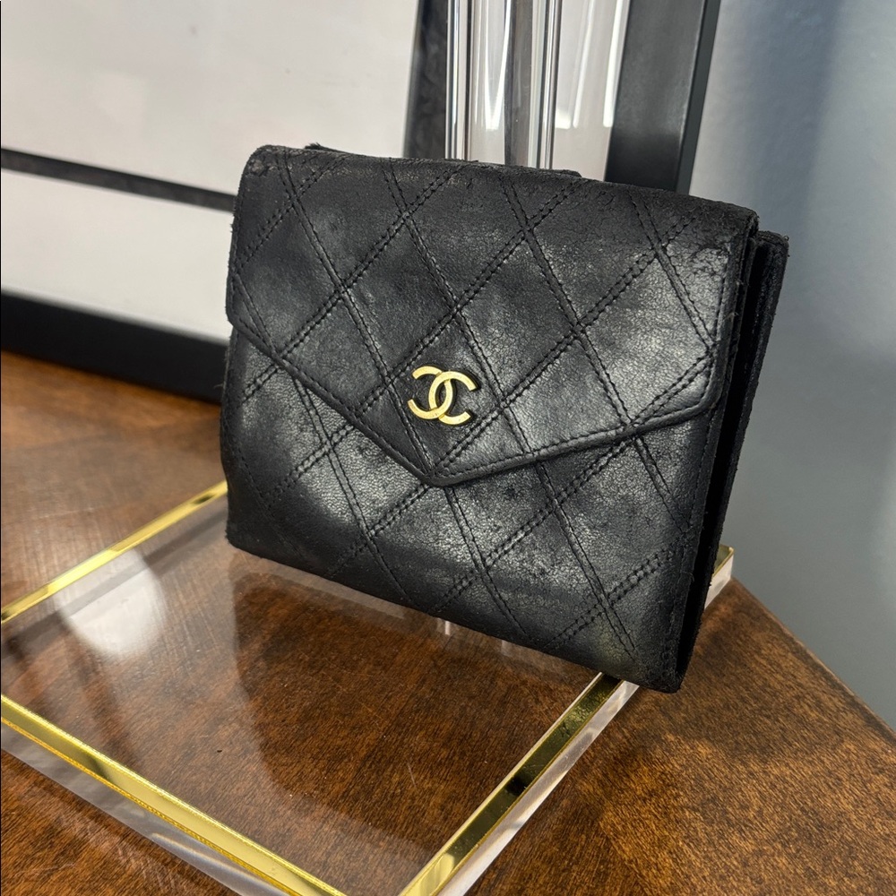 CHANEL DOUBLE SNAP CC Black Quilted lambskin wallet - Picture 7 of 16